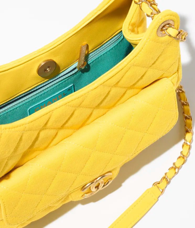 Chanel Hobo Handbag - Image 3