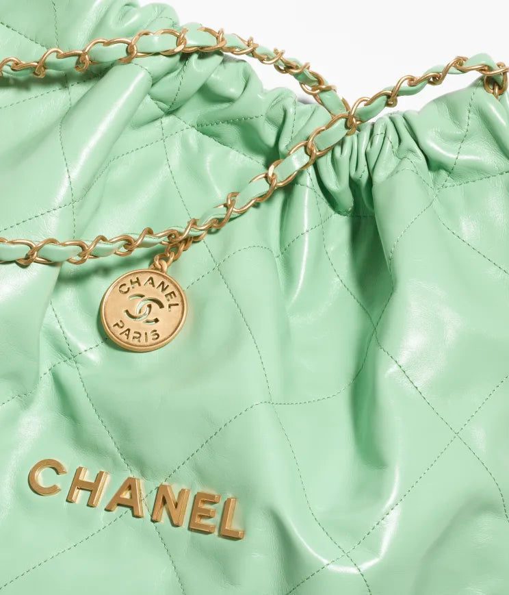 Chanel 22 Handbag - Image 4