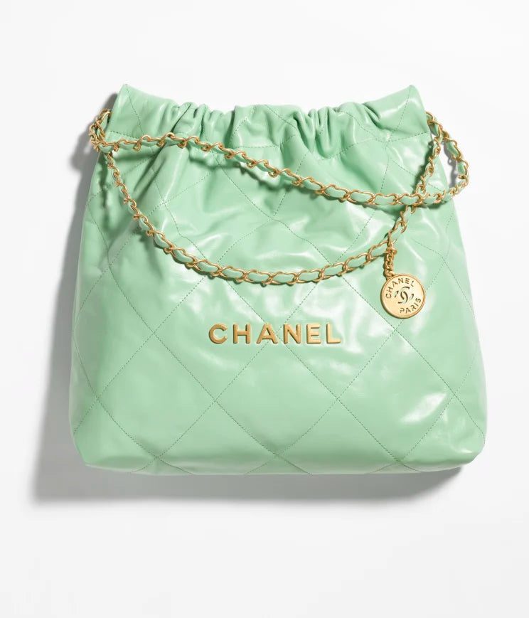 Chanel 22 Handbag