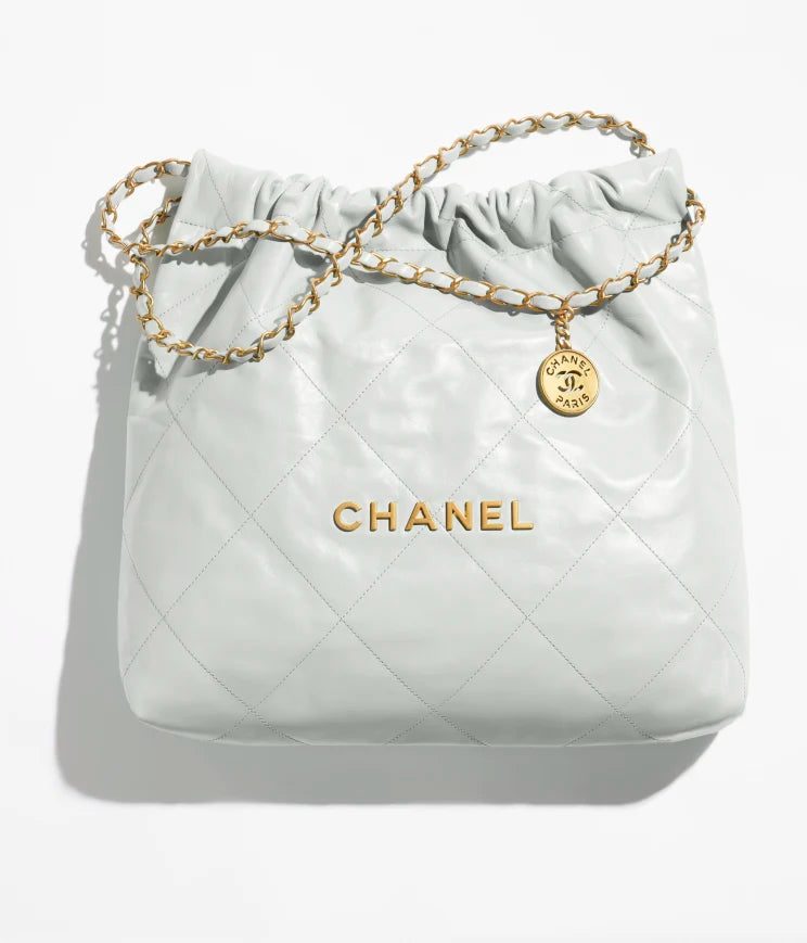 Chanel 22 Handbag