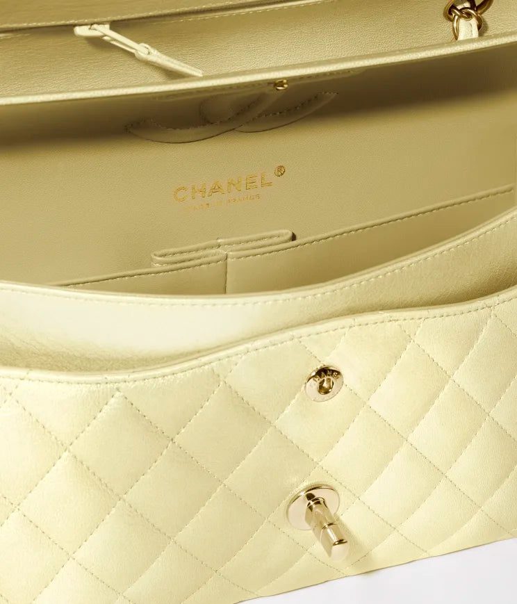 Chanel Classic Handbag - Image 3