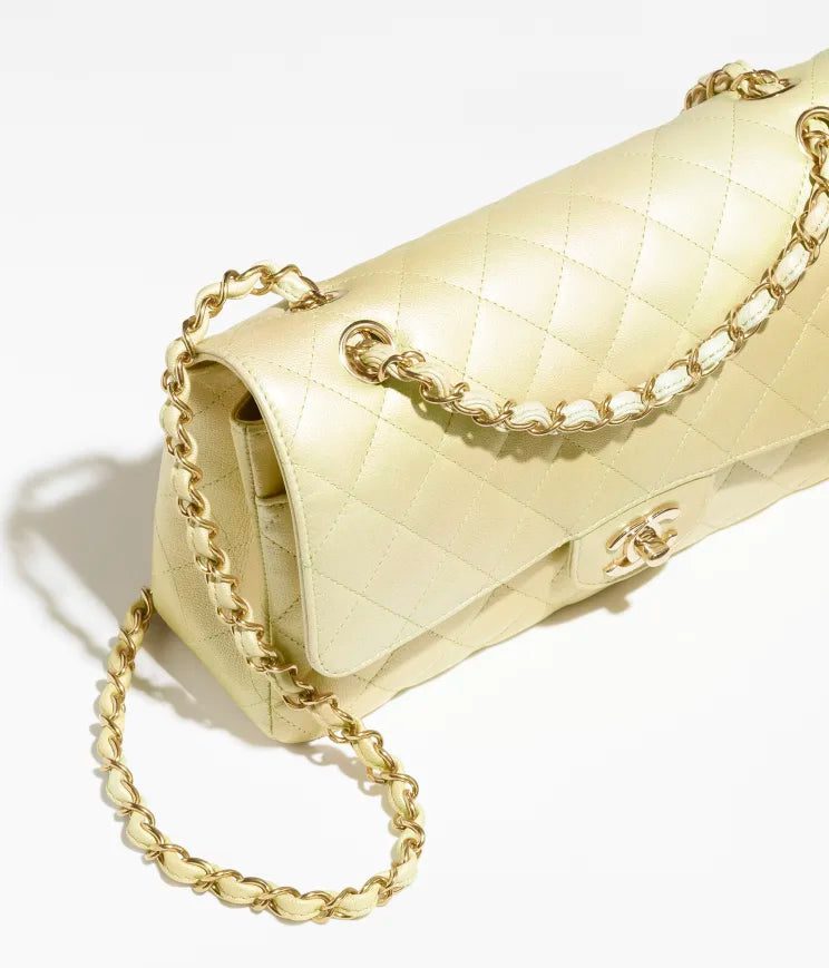 Chanel Classic Handbag - Image 4