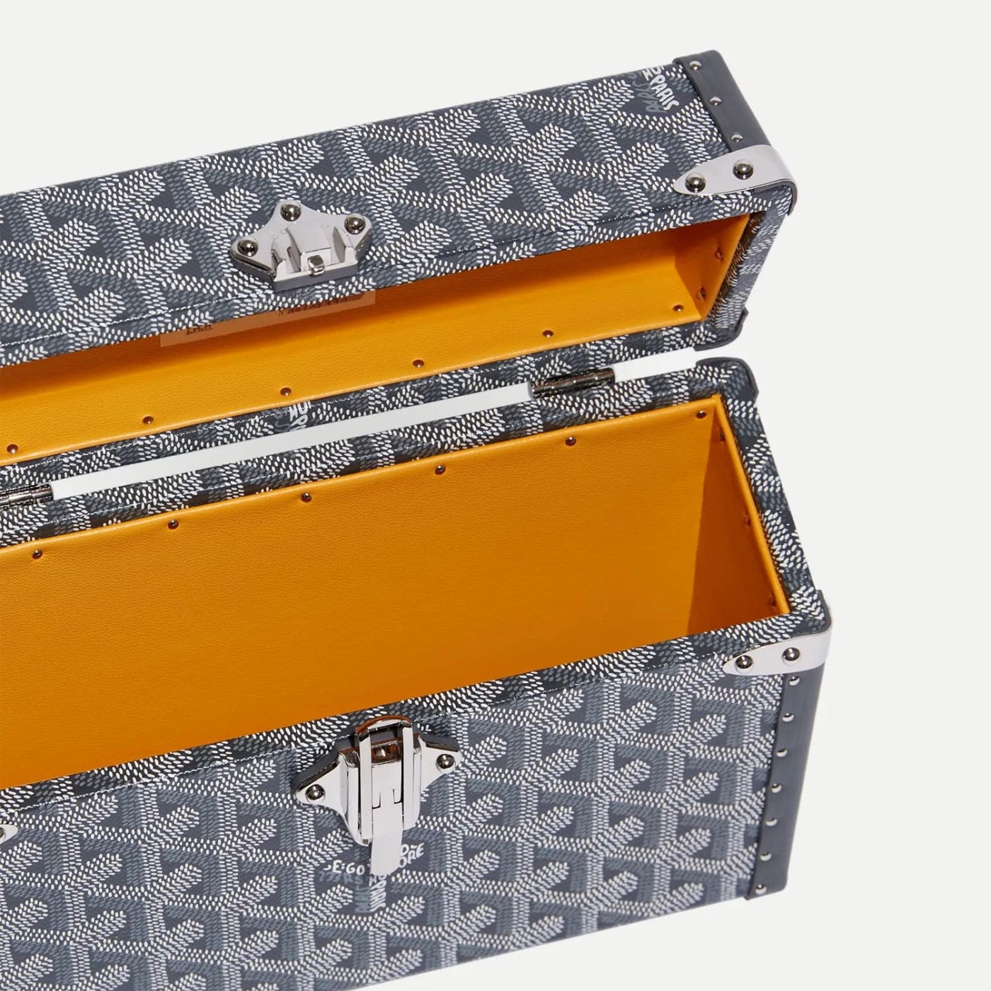 Goyard Cassette Trunk Bag - Image 5