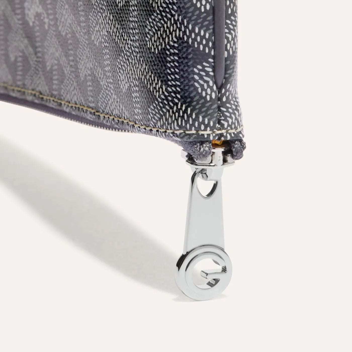 Goyard Senat GM Pouch - Image 3