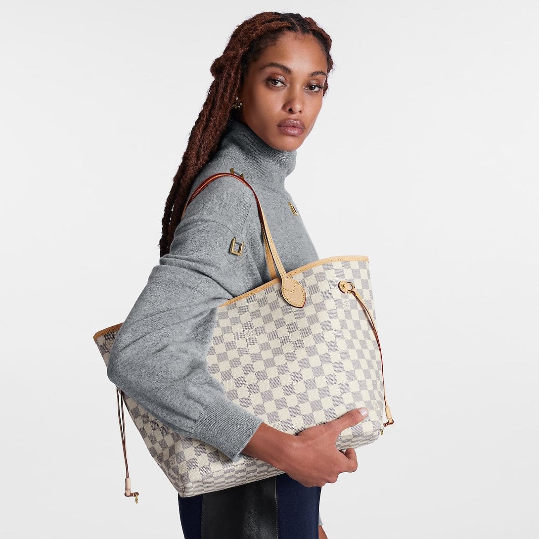 Louis Vuitton Neverfull MM - Image 4