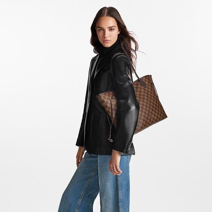 Louis Vuitton Neverfull MM - Image 4