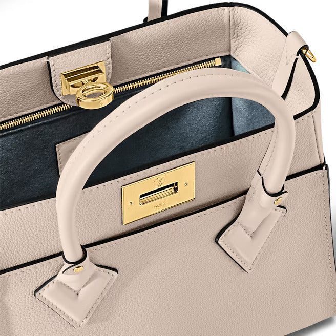 Louis Vuitton On My Side PM - Image 2