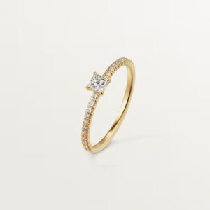 Cartier Etincelle de Cartier ring, princess-cut diamond, paved