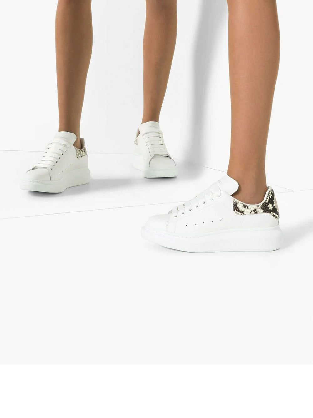 Alexander McQueen Oversized contrast heel counter sneakers - Image 5