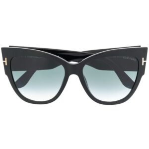 TOM FORD Eyewear cat-eye tinted sunglasses