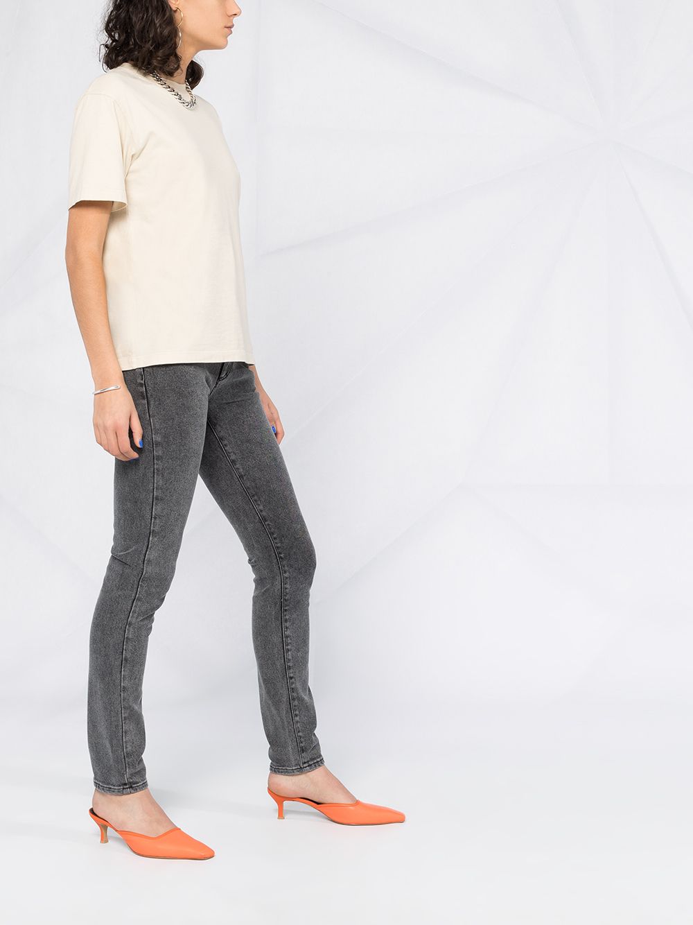 Off-White short-sleeved T-shirt - Image 4