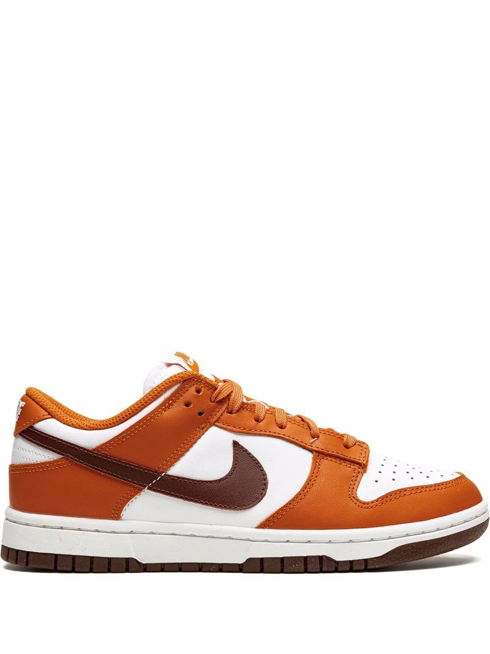 Nike Dunk Low sneakers