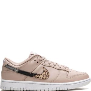 Nike  Dunk Low SE sneakers