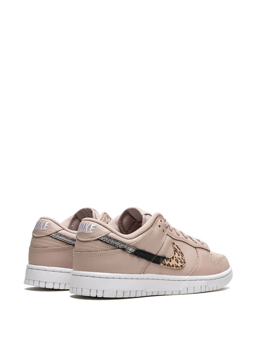 Nike Dunk Low SE sneakers - Image 3