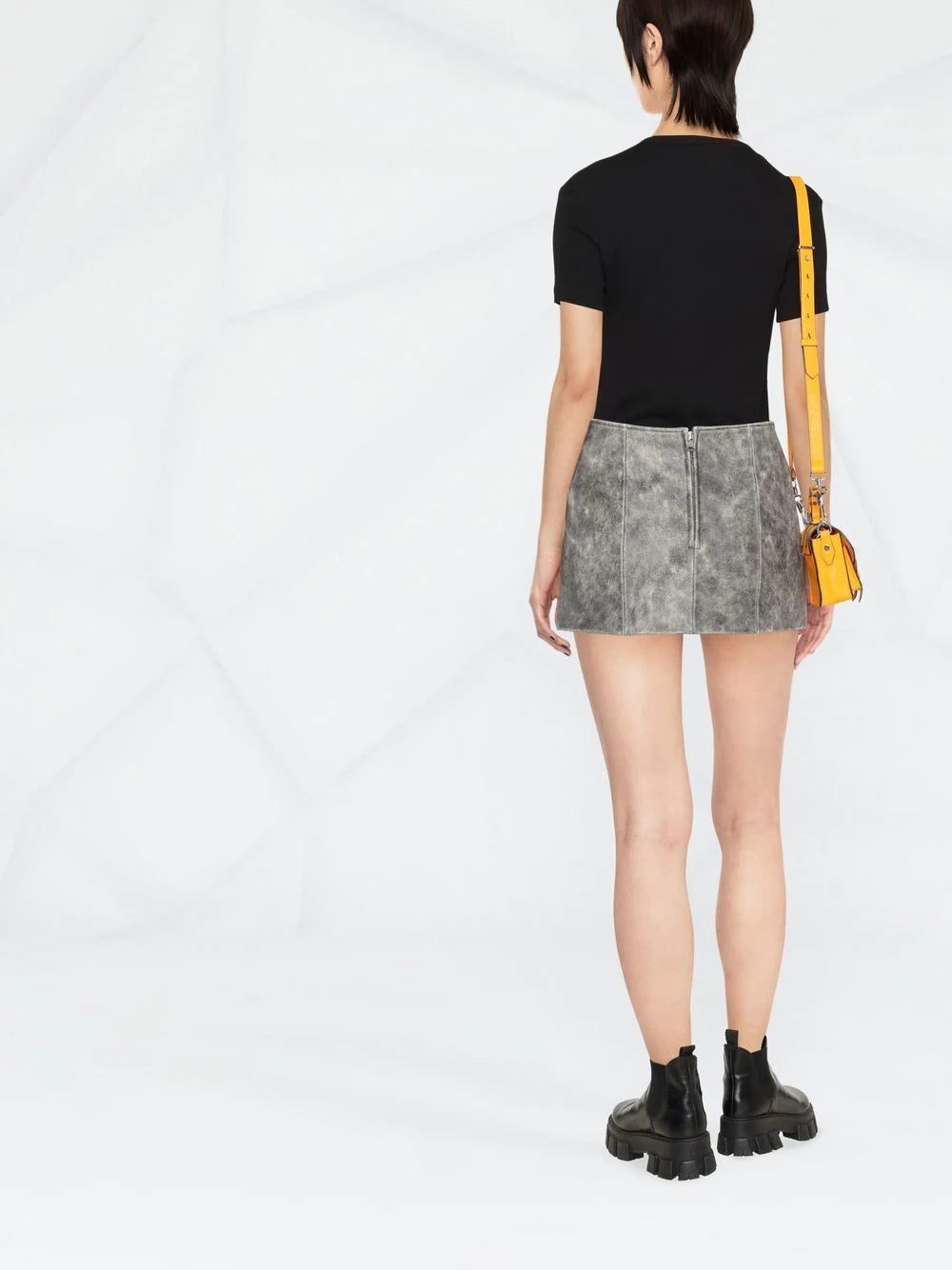 Off-White logo-print ribbed T-shirt - Image 3