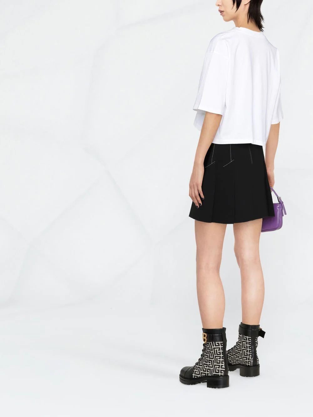 Balmain cropped logo-print T-shirt - Image 3