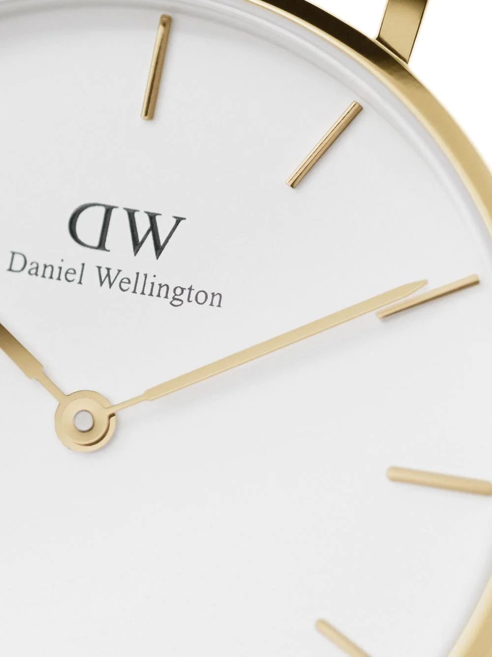 Daniel Wellington Petite St Mawes 28mm - Image 3
