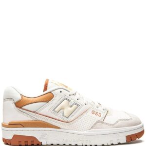 New Balance embossed-logo low-top sneakers