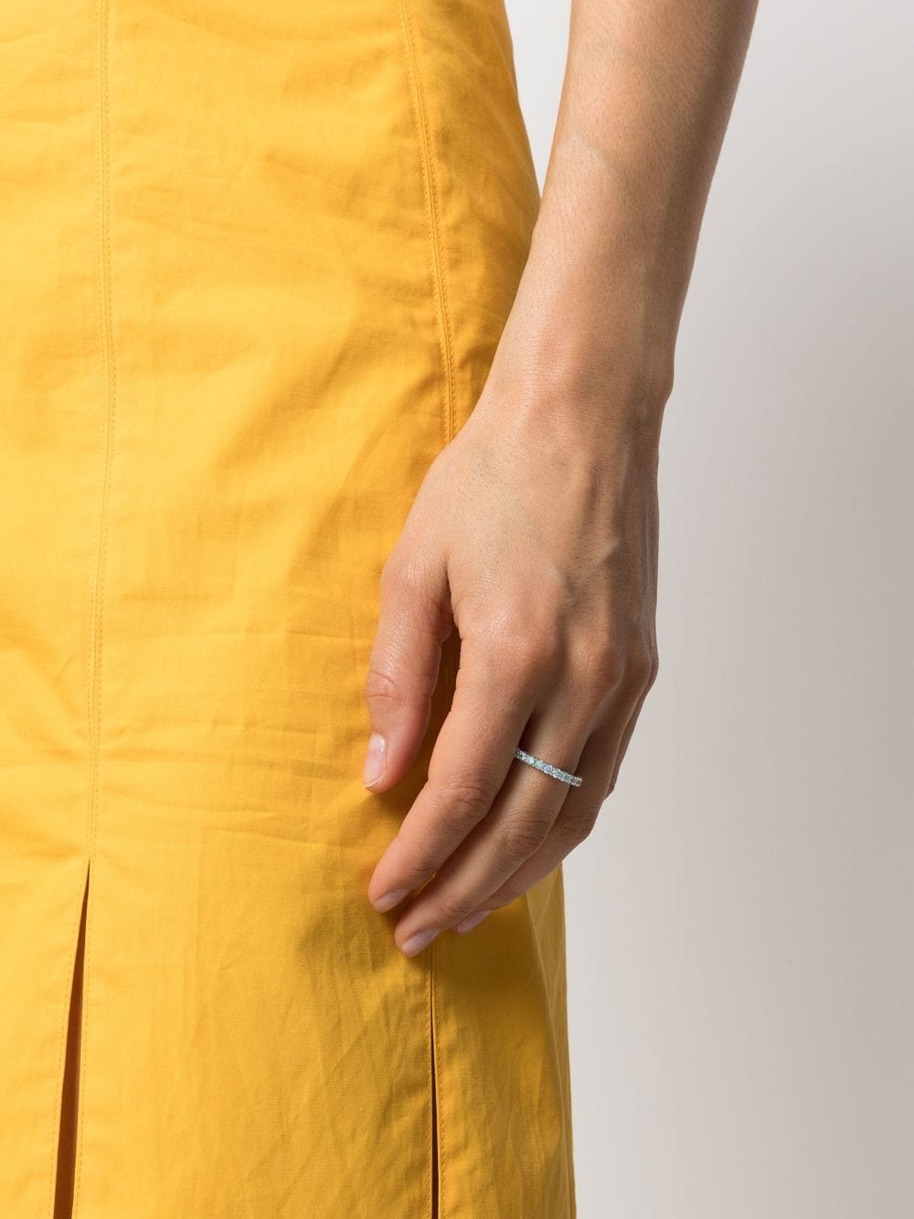 Swarovski round cut gem embellished ring - Image 2