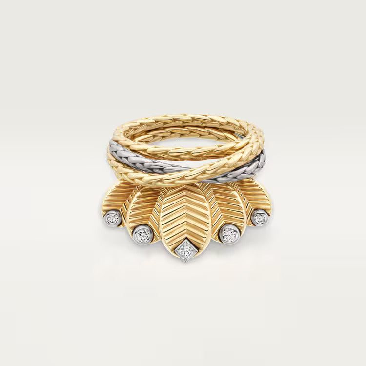 Cartier Grain de Café necklace, diamonds