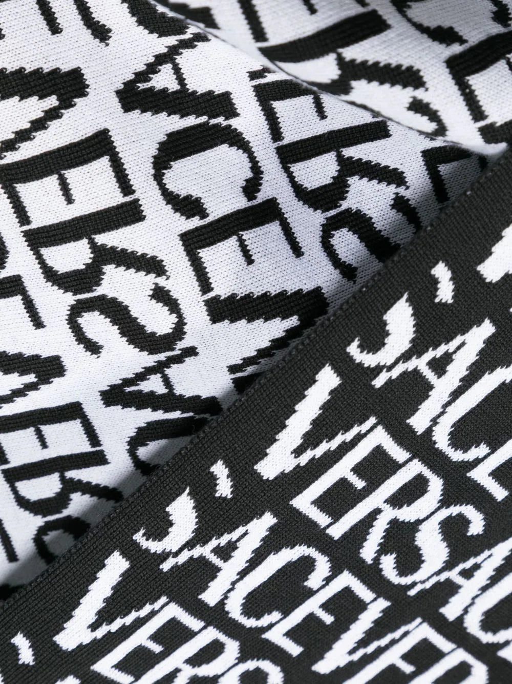 Versace logo knit scarf - Image 2