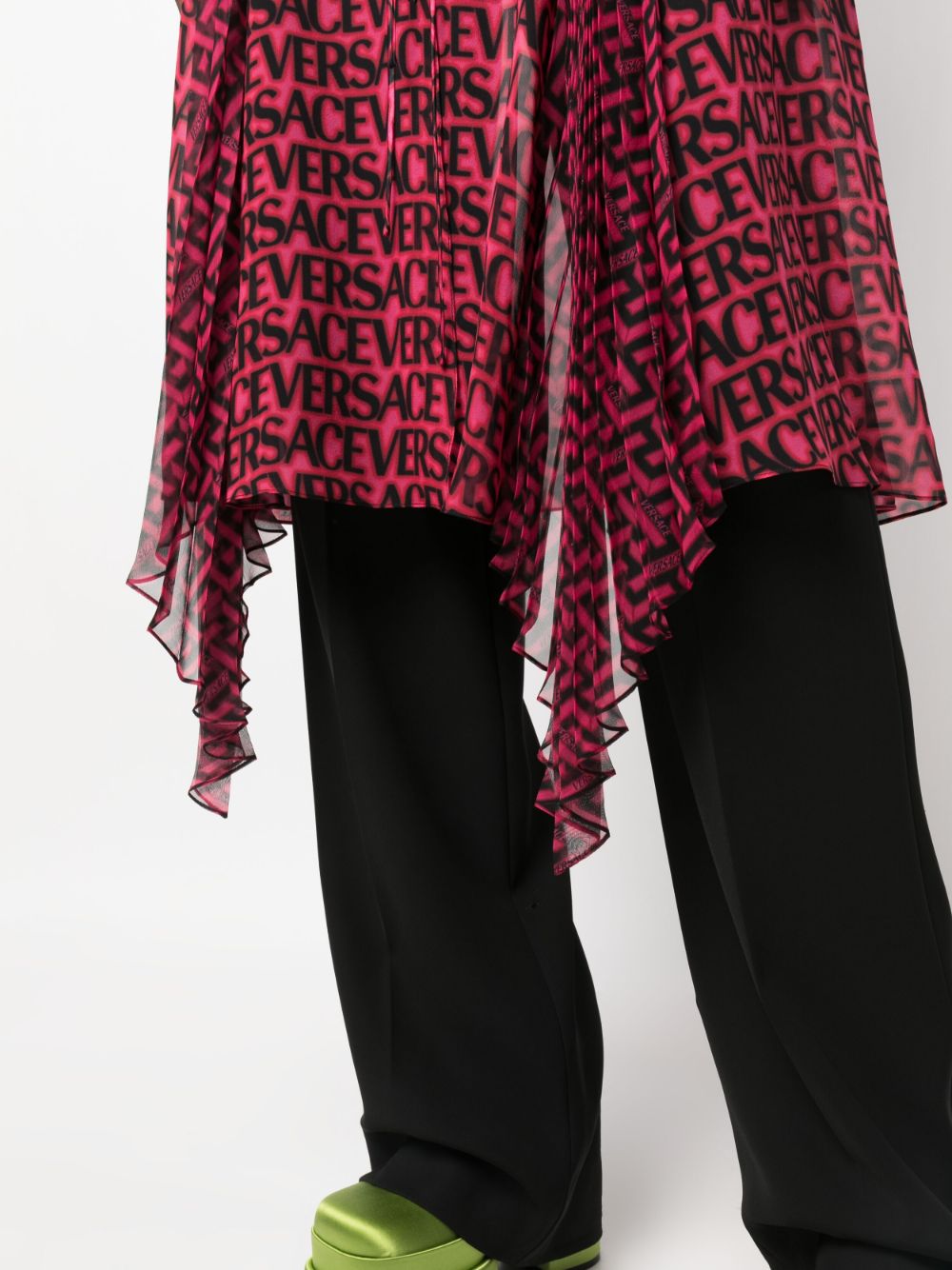 Versace logo-print asymmetric-hem silk dress - Image 5