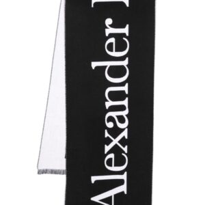 Alexander McQueen intarsia-knit logo scarf
