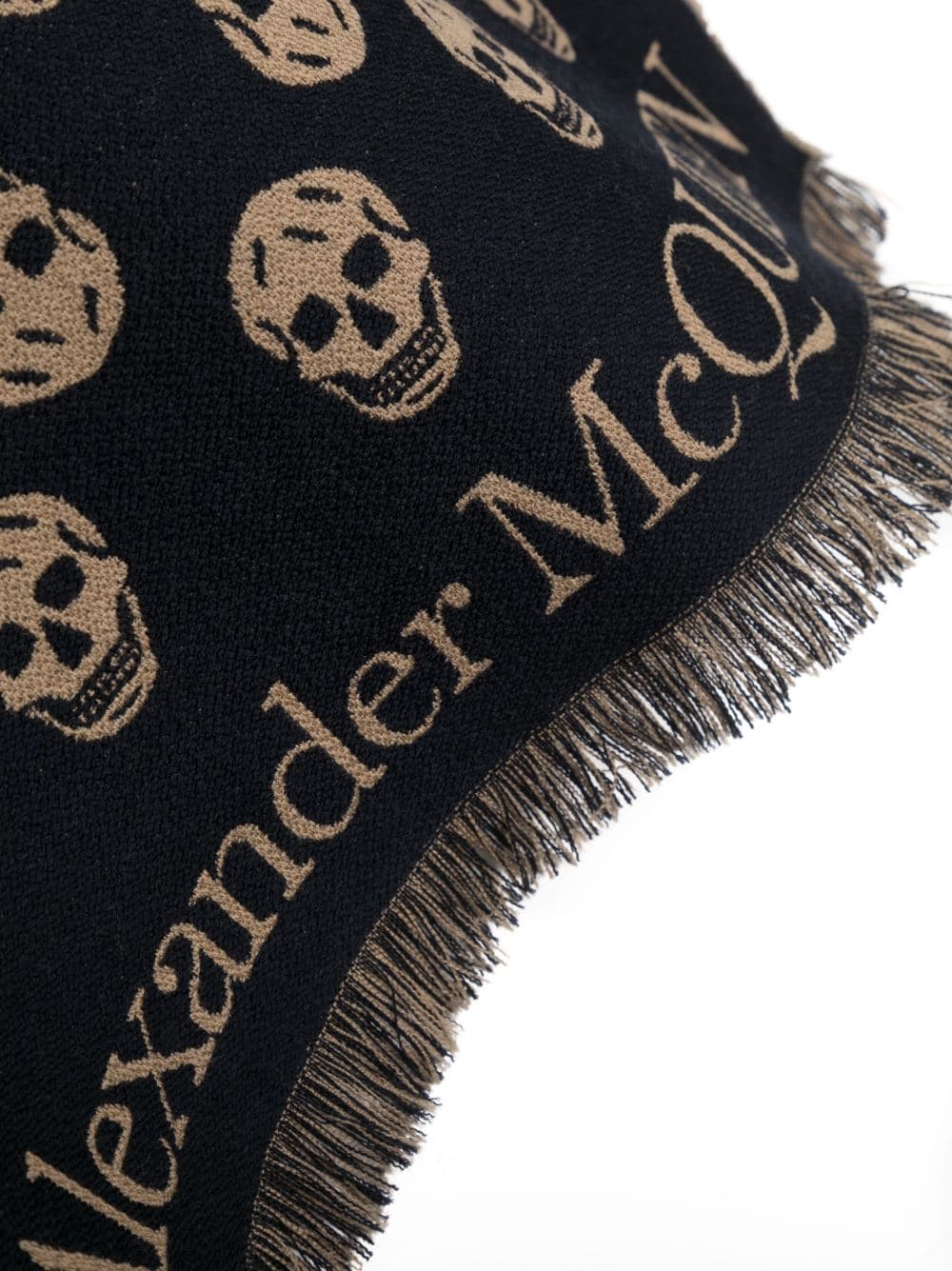 Alexander McQueen skull-jacquard fringed wool scarf - Image 2