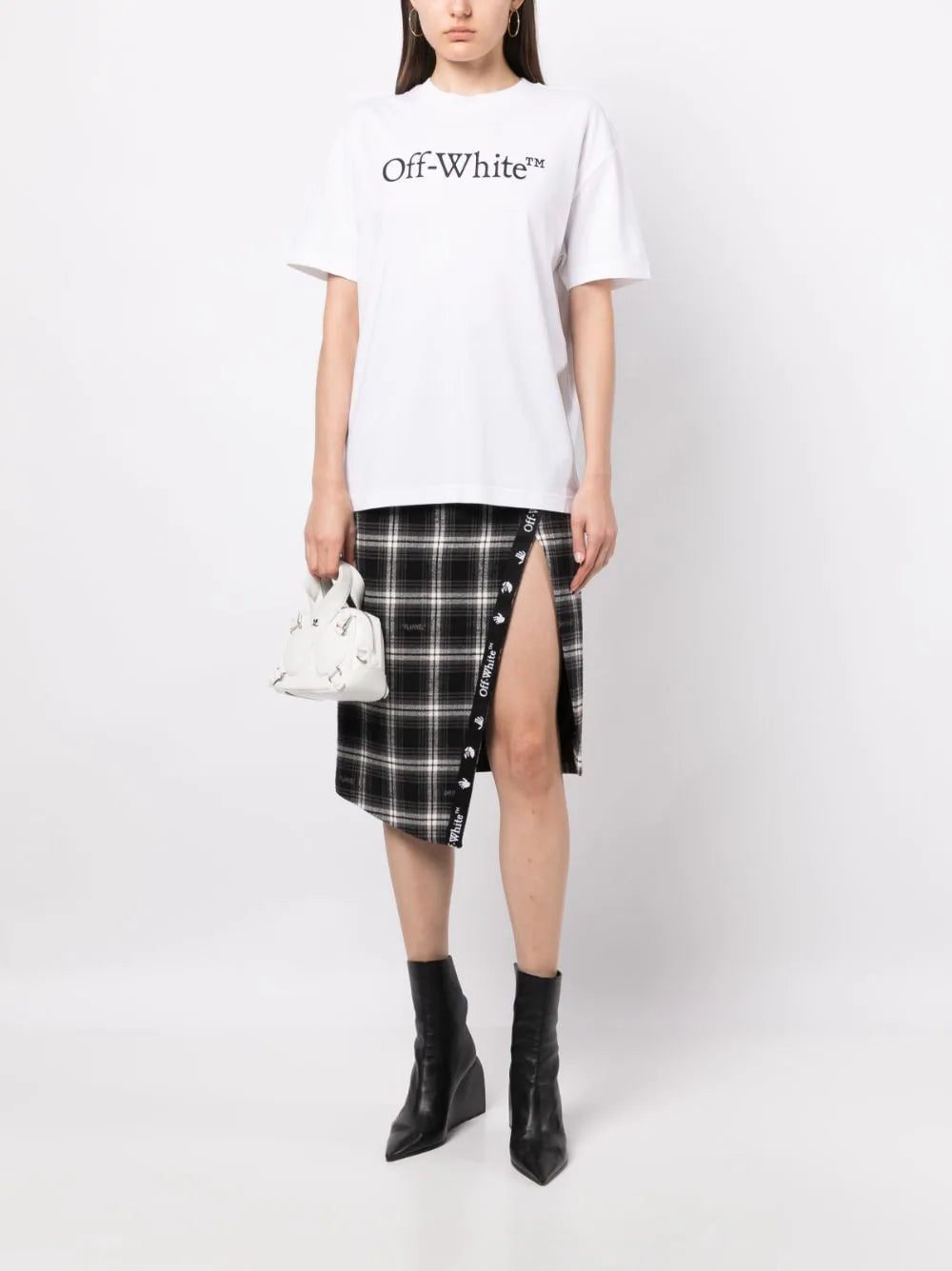Off-White logo-print short-sleeve T-shirt - Image 2