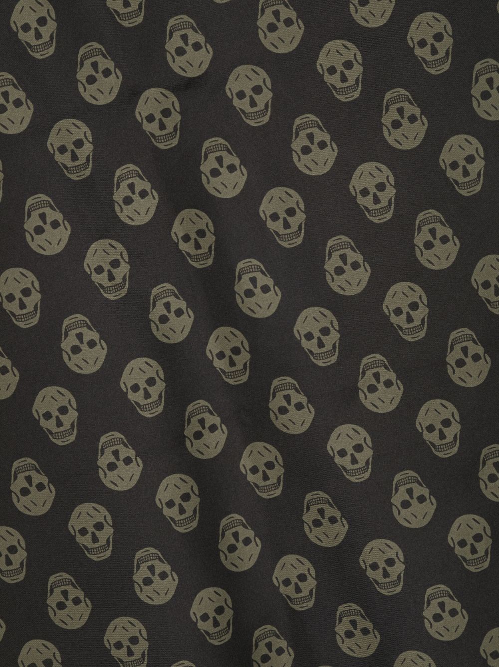 Alexander McQueen skull-print square-shaped silk scarf. - Image 2