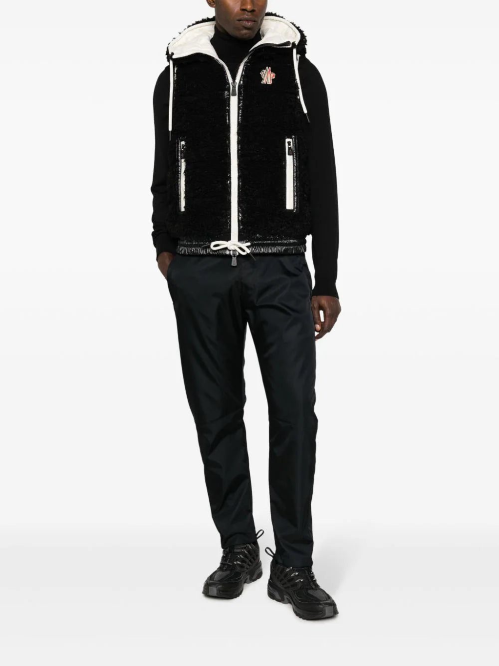 Moncler Grenoble logo-patch hooded shearling gilet - Image 2