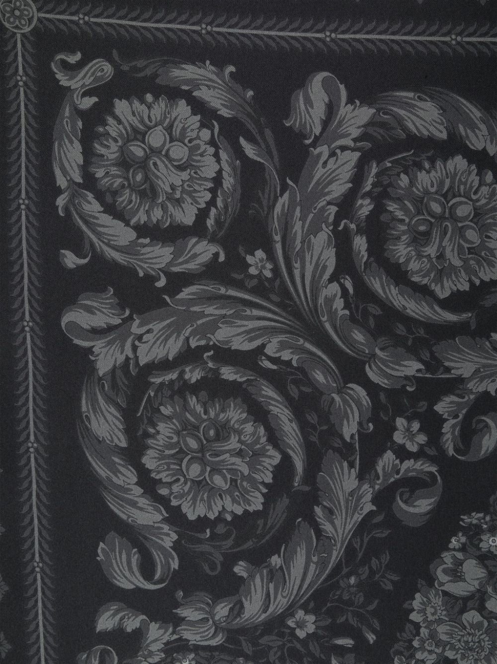 Versace Barocco-print silk scarf - Image 2