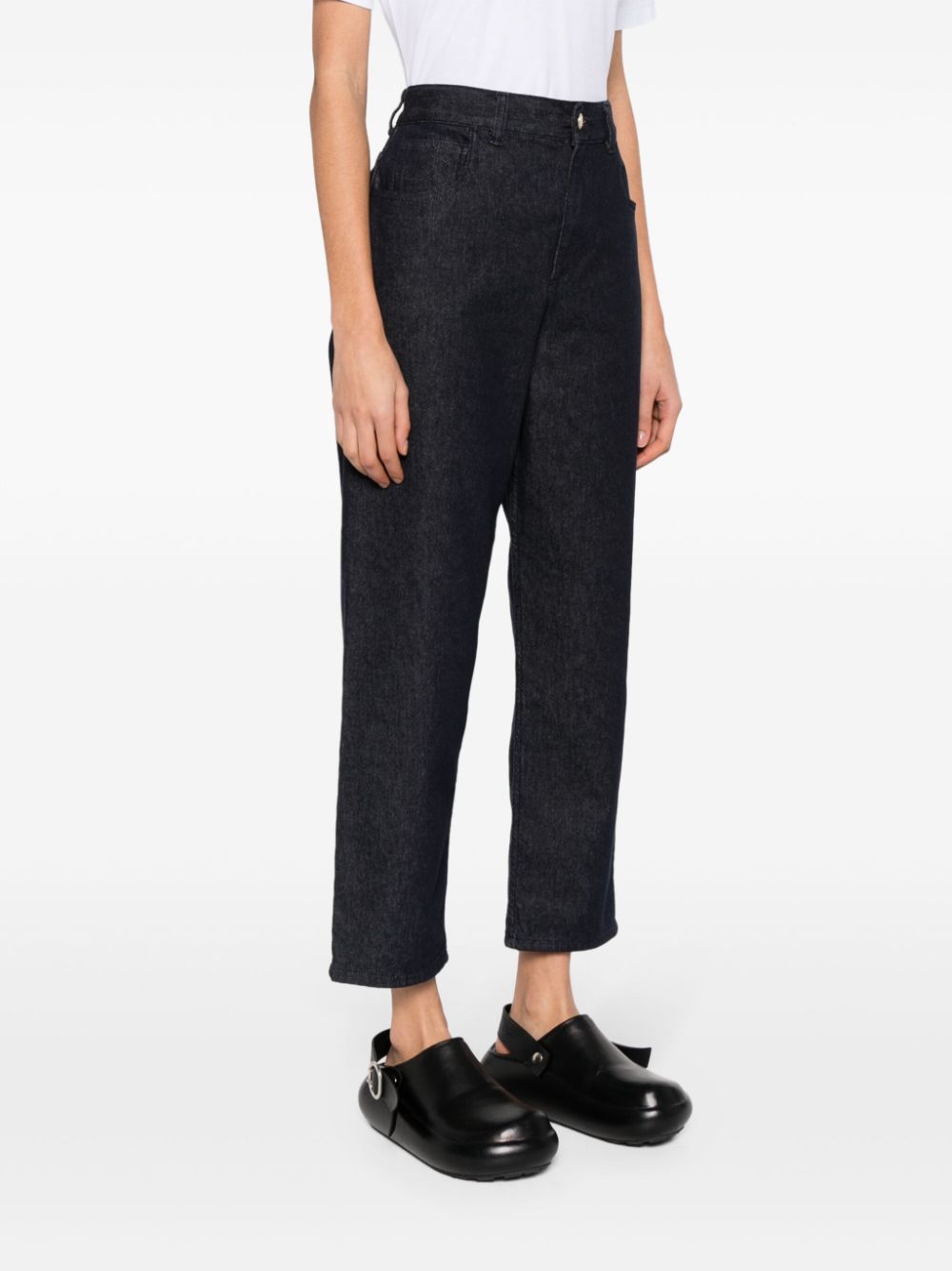 Moncler logo-patch tapered-leg jeans - Image 3