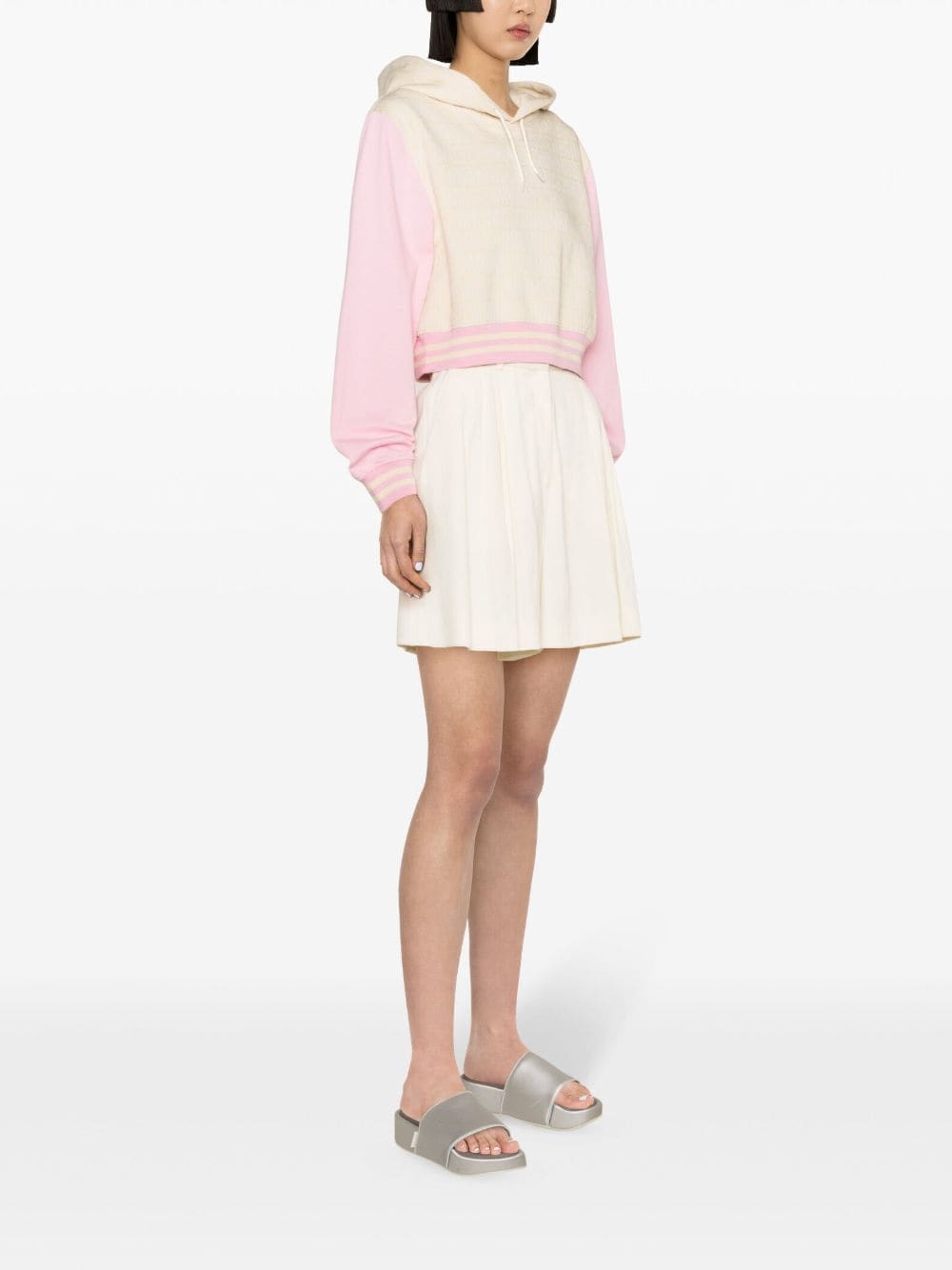 Moschino logo-intarsia cropped hoodie - Image 3