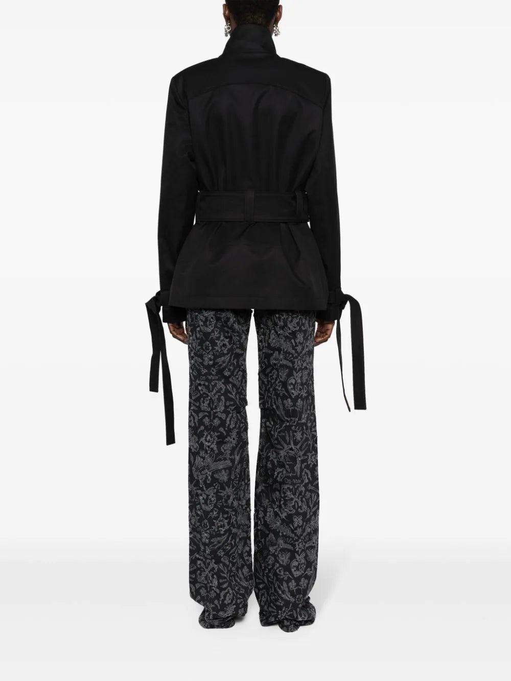 Off-White Co Cargo belted jacket - Image 4