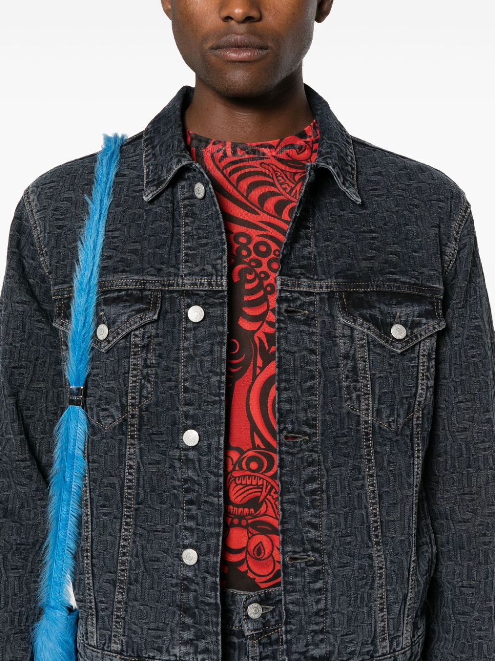 Acne Studios logo-embossed denim jacket - Image 5