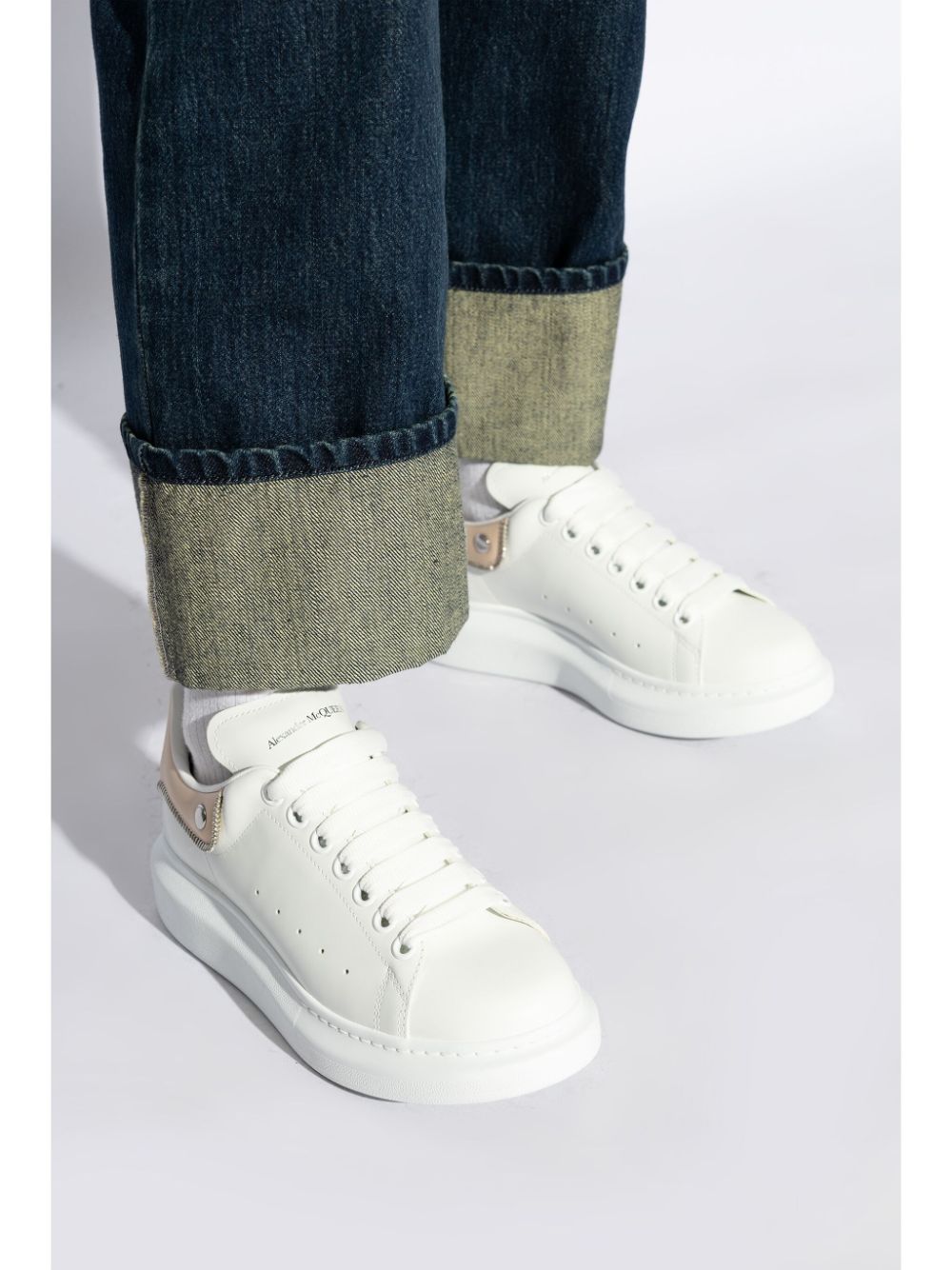 Alexander McQueen logo-print leather sneakers - Image 2