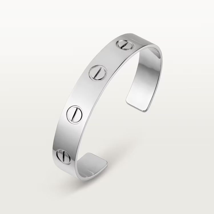 Cartier LOVE bracelet - Image 2
