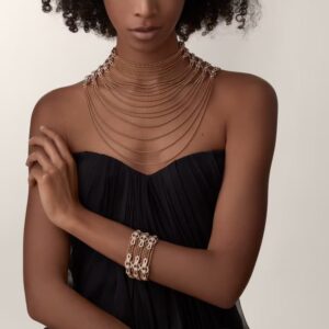 Cartier Agrafe necklace, semi-paved