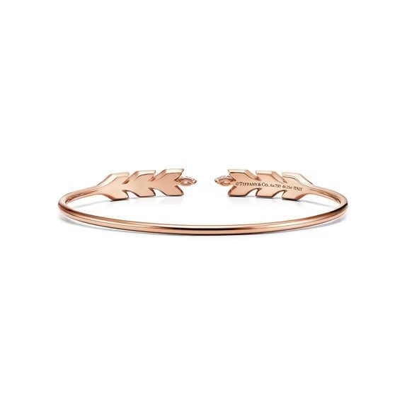 Tiffany Victoria® Vine Wire Bracelet in Rose Gold with Diamonds - Image 4