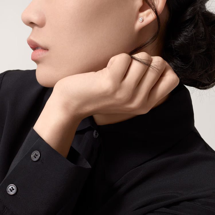 Cartier d'Amour earrings, medium model - Image 2