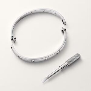 Cartier LOVE bracelet, classic model,10 diamonds