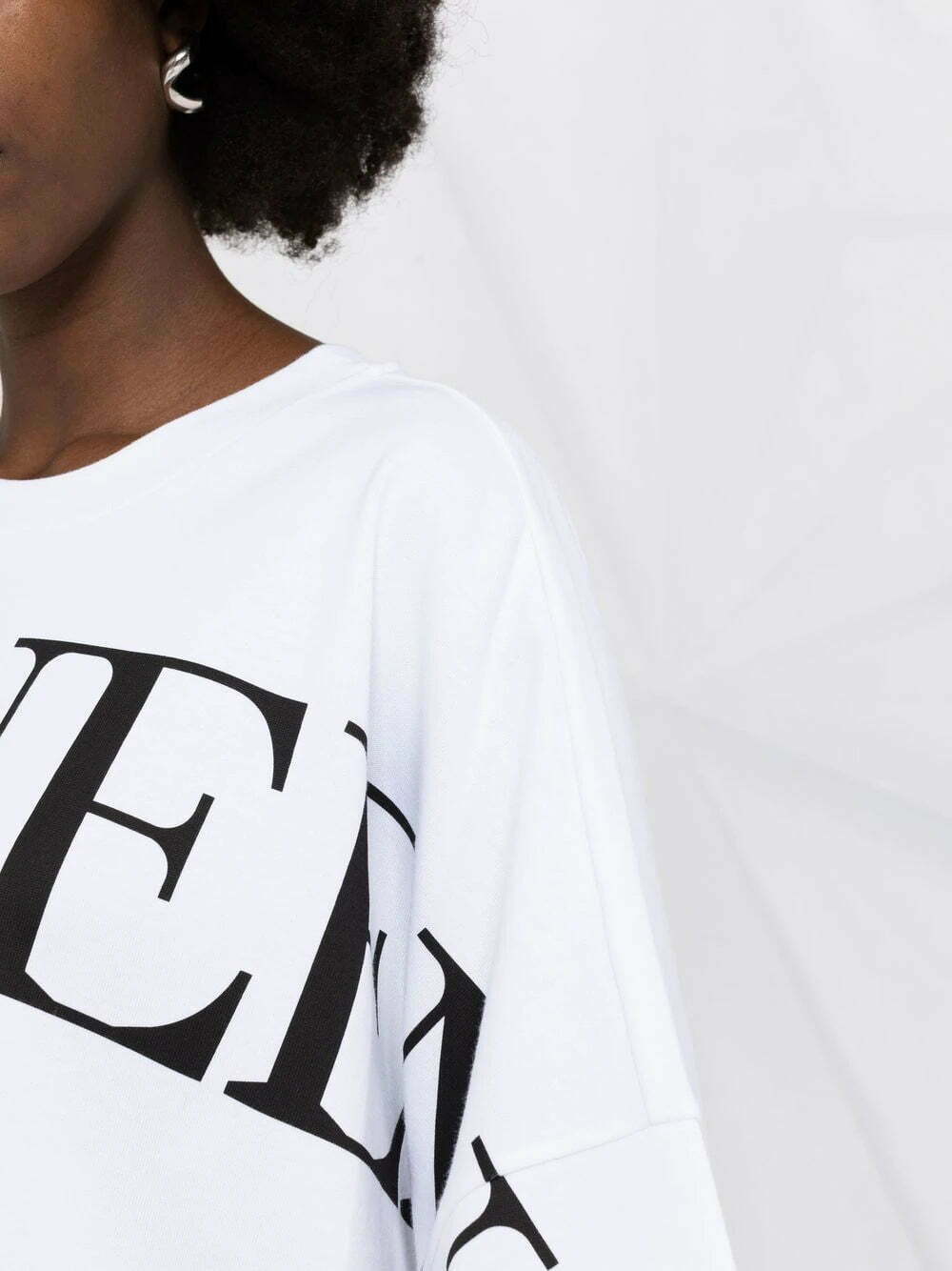 Alexander McQueen logo-print oversized cotton T-shirt - Image 3
