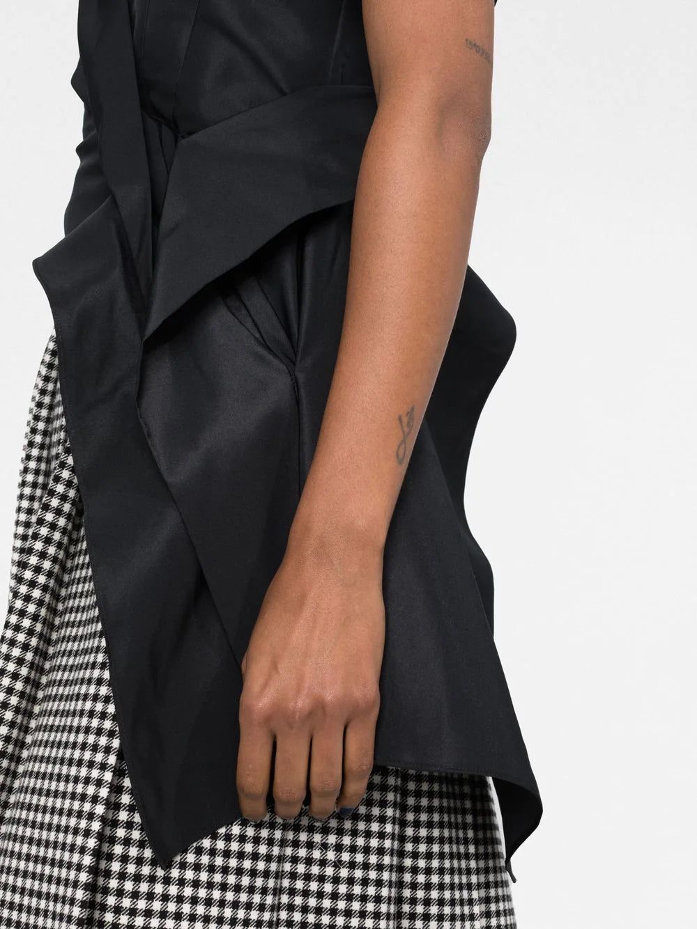 Alexander McQueen ruched-detail asymmetric T-shirt - Image 3