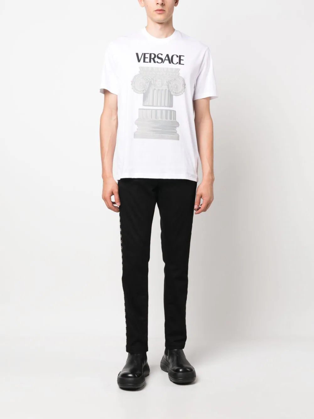 Versace logo-print T-shirt - Image 2