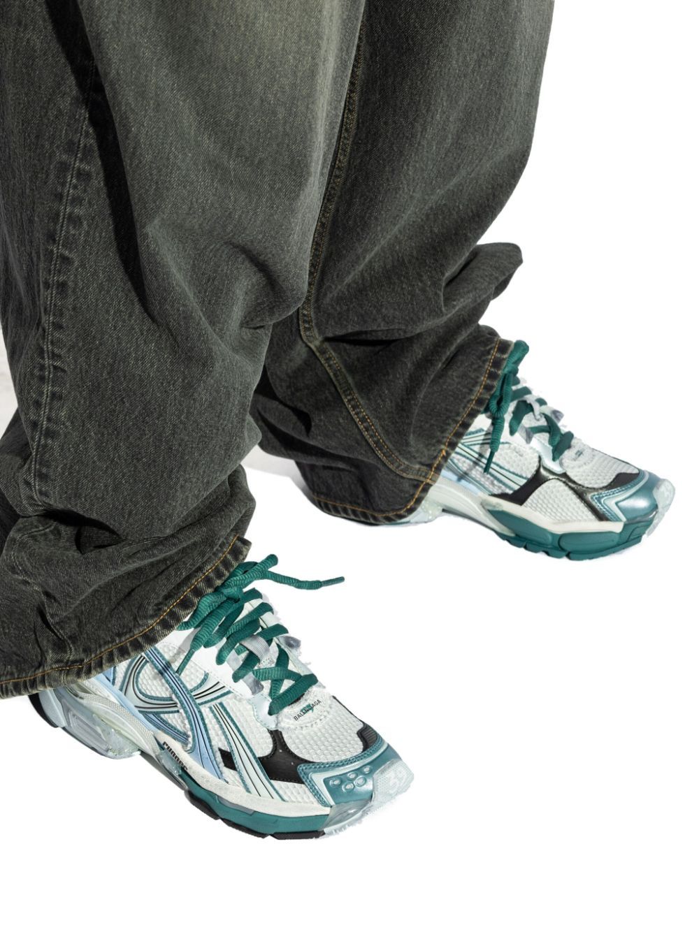 Balenciaga Runner panelled low-top sneakers - Image 5