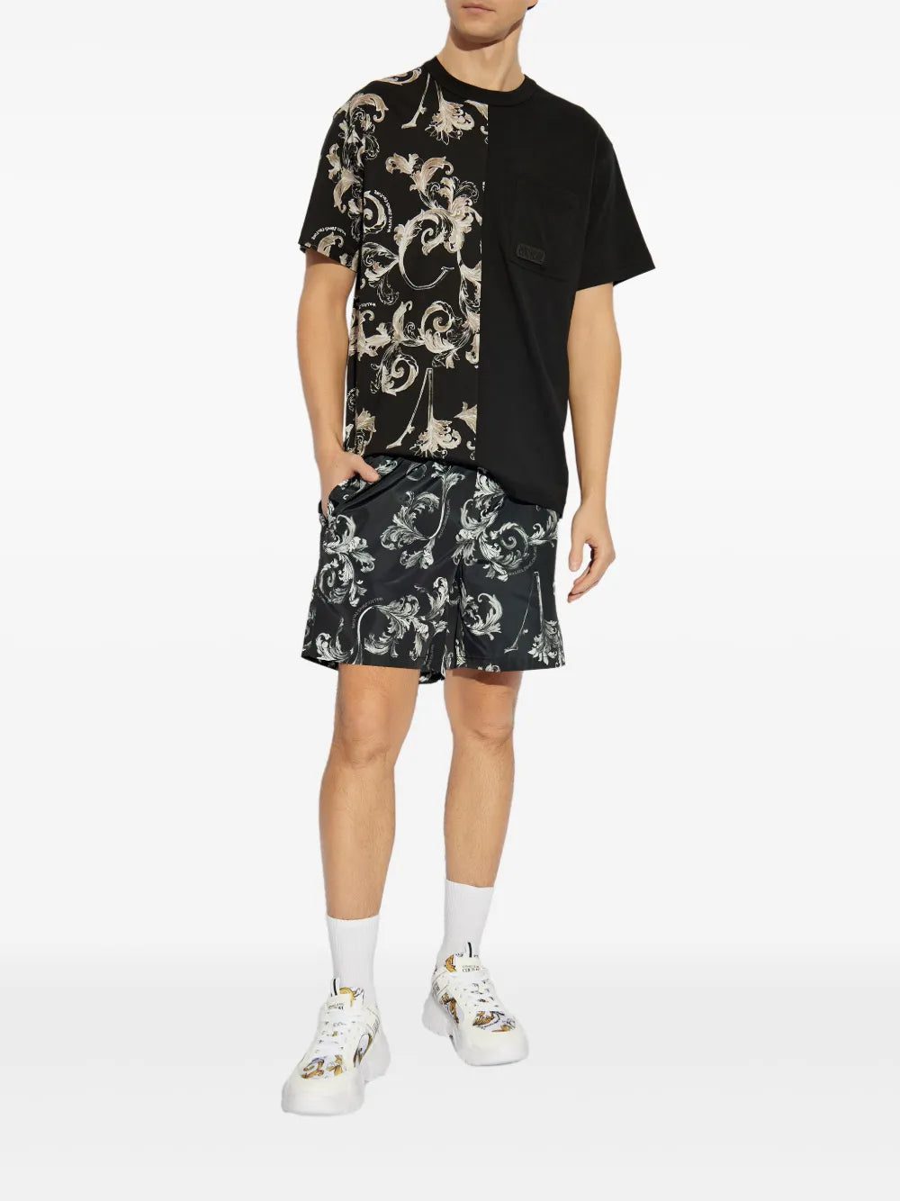 Versace Jeans Couture Barocco-print T-shirt - Image 2