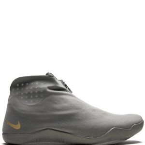 Nike Kobe 11 sneakers