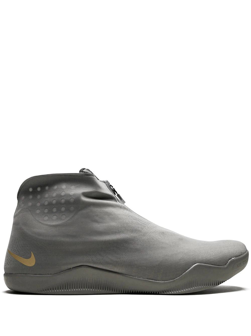 Nike Kobe 11 sneakers