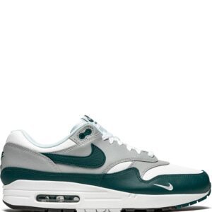 Nike Air Max 1 LV8 sneakers